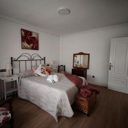 Hotel El Coterin Apartamentos Y Habitaciones Arenas De Cabrales Ngoại thất bức ảnh