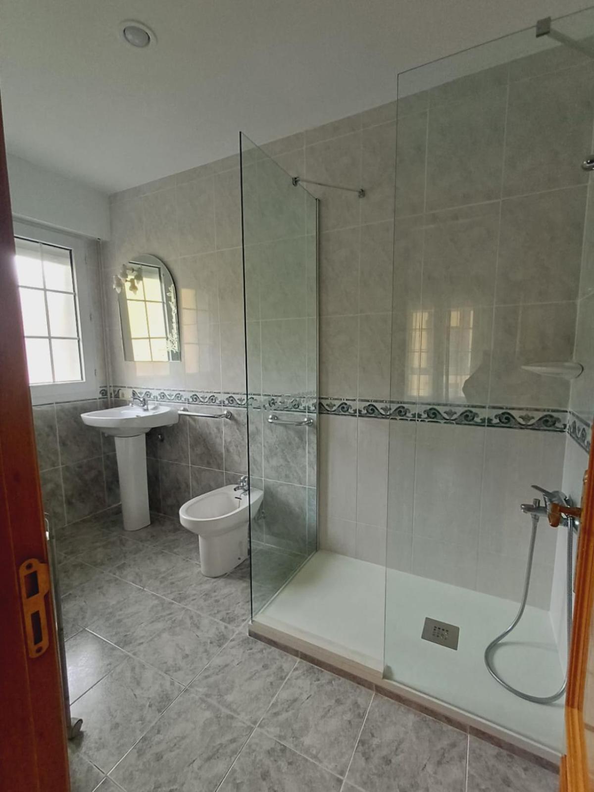 Hotel El Coterin Apartamentos Y Habitaciones Arenas De Cabrales Ngoại thất bức ảnh