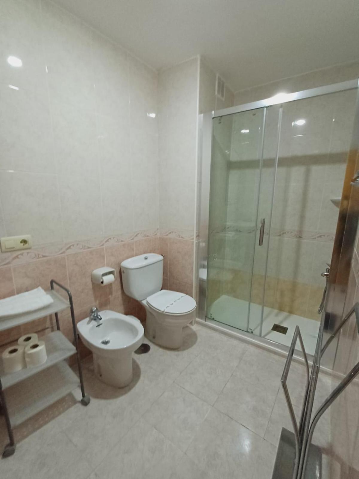 Hotel El Coterin Apartamentos Y Habitaciones Arenas De Cabrales Ngoại thất bức ảnh