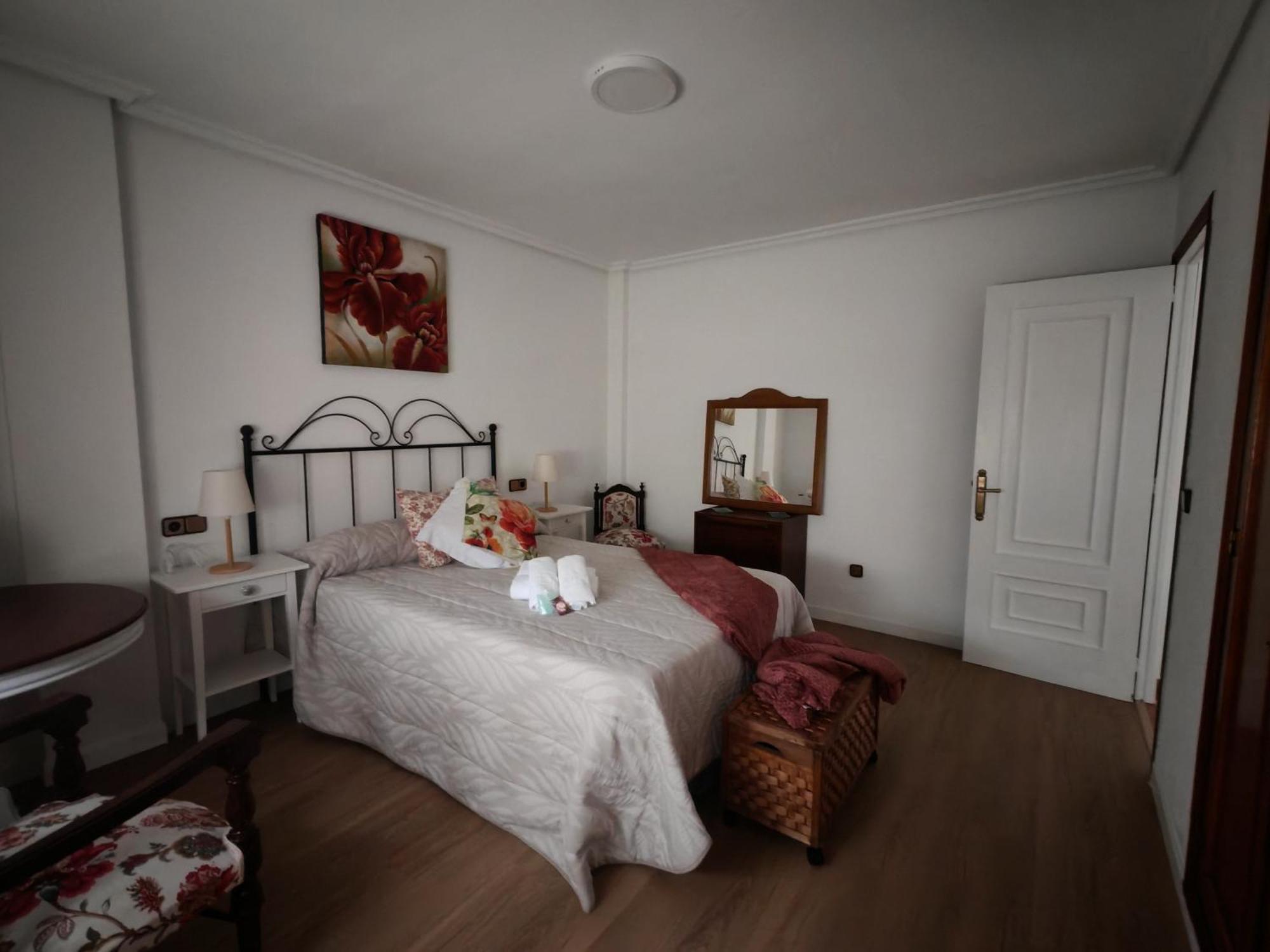 Hotel El Coterin Apartamentos Y Habitaciones Arenas De Cabrales Ngoại thất bức ảnh